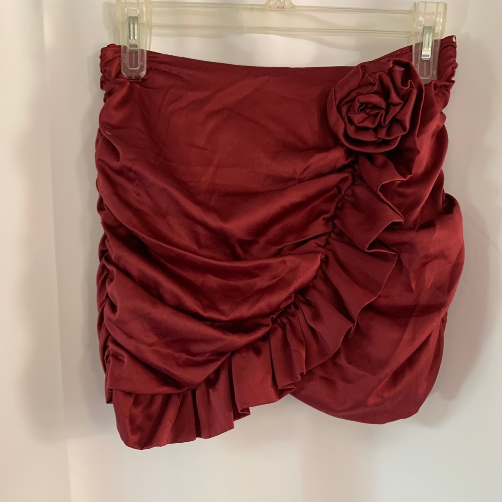 Maroon mini skirt